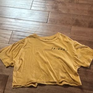 Friends cropped t-shirt